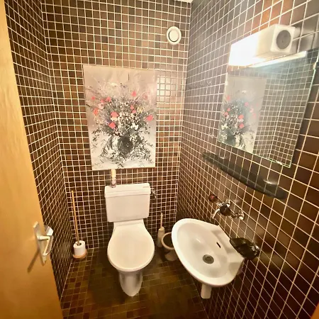 4 Person In Location Daire *